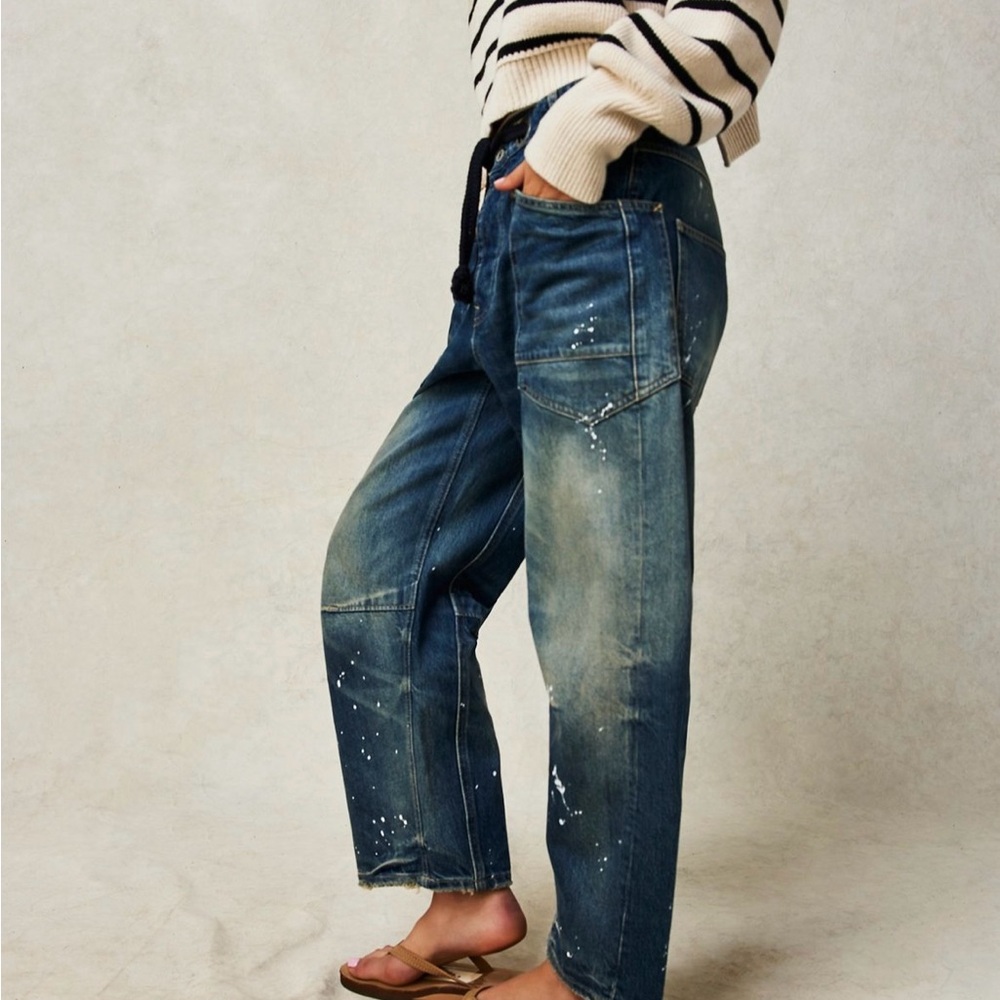Free People Moxie Barrel Jeans Size 26. Fit me 8/10